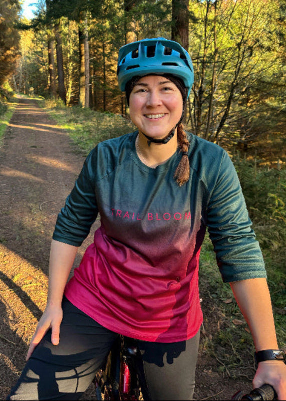 women's MTB jersey in pink and green