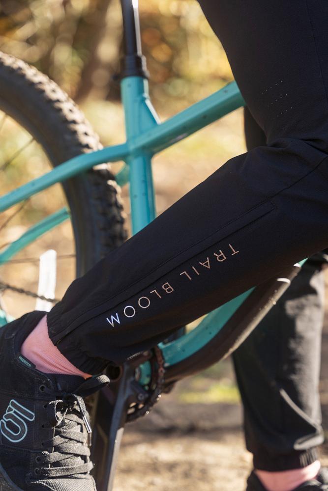 Trail Bloom Ladies MTB Trousers Logo