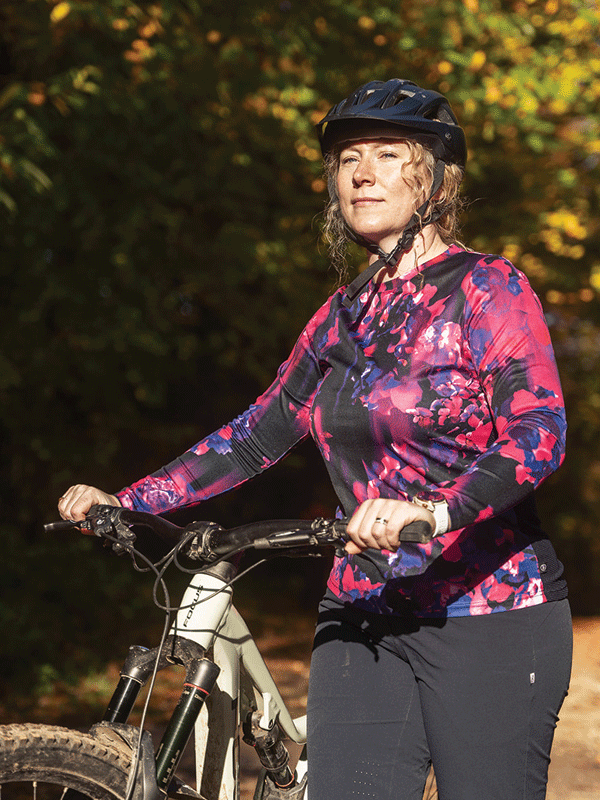 Your Destination for Stylish Women s Mountain Bike Clothing Trailbloom