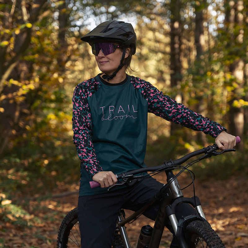Your Destination for Stylish Women's Mountain Bike Clothing – Trailbloom